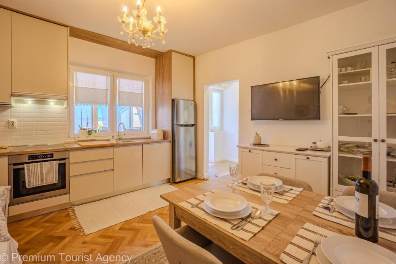 Sunset Apartment With Sea View Povljana Zewnętrze zdjęcie
