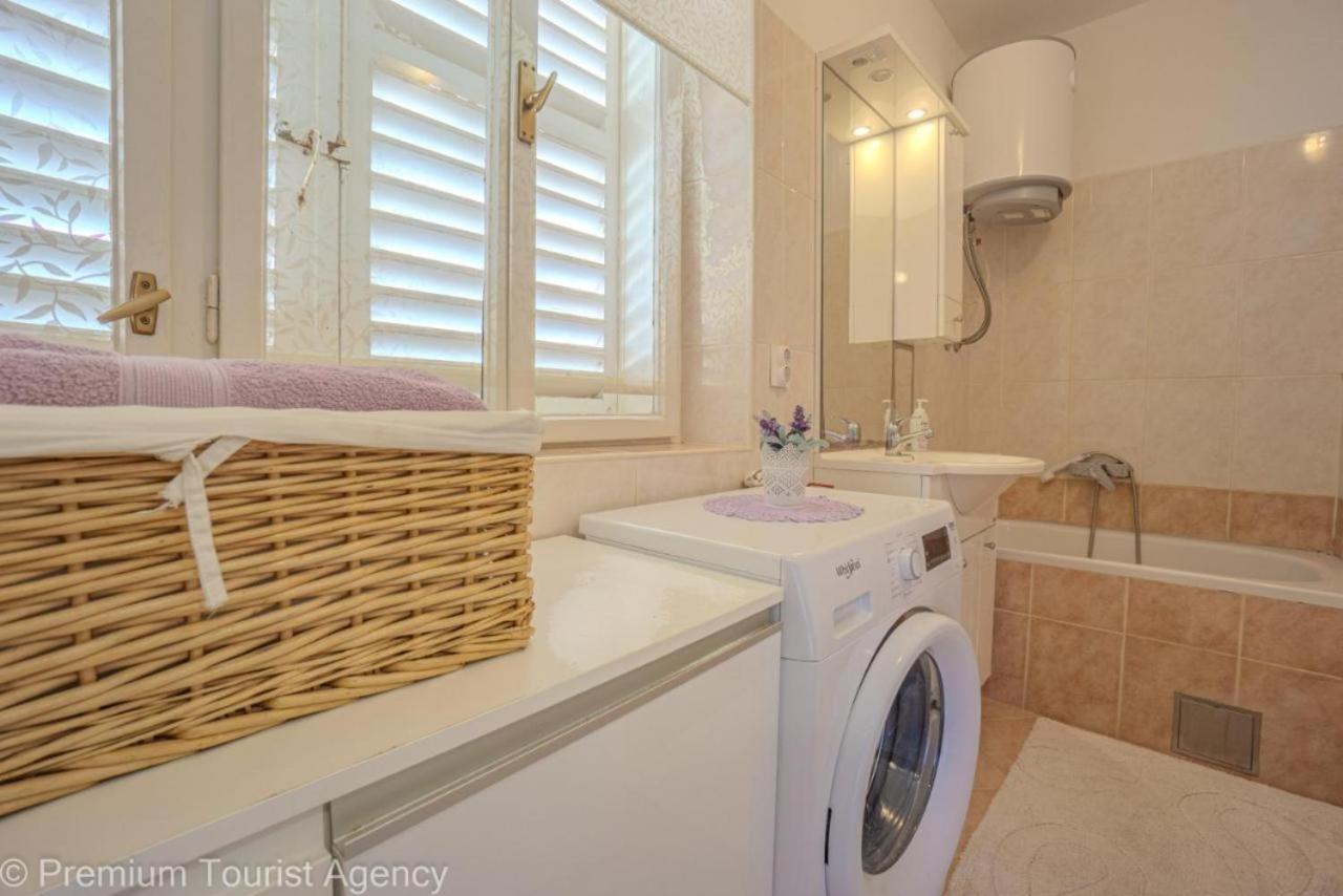 Sunset Apartment With Sea View Povljana Zewnętrze zdjęcie